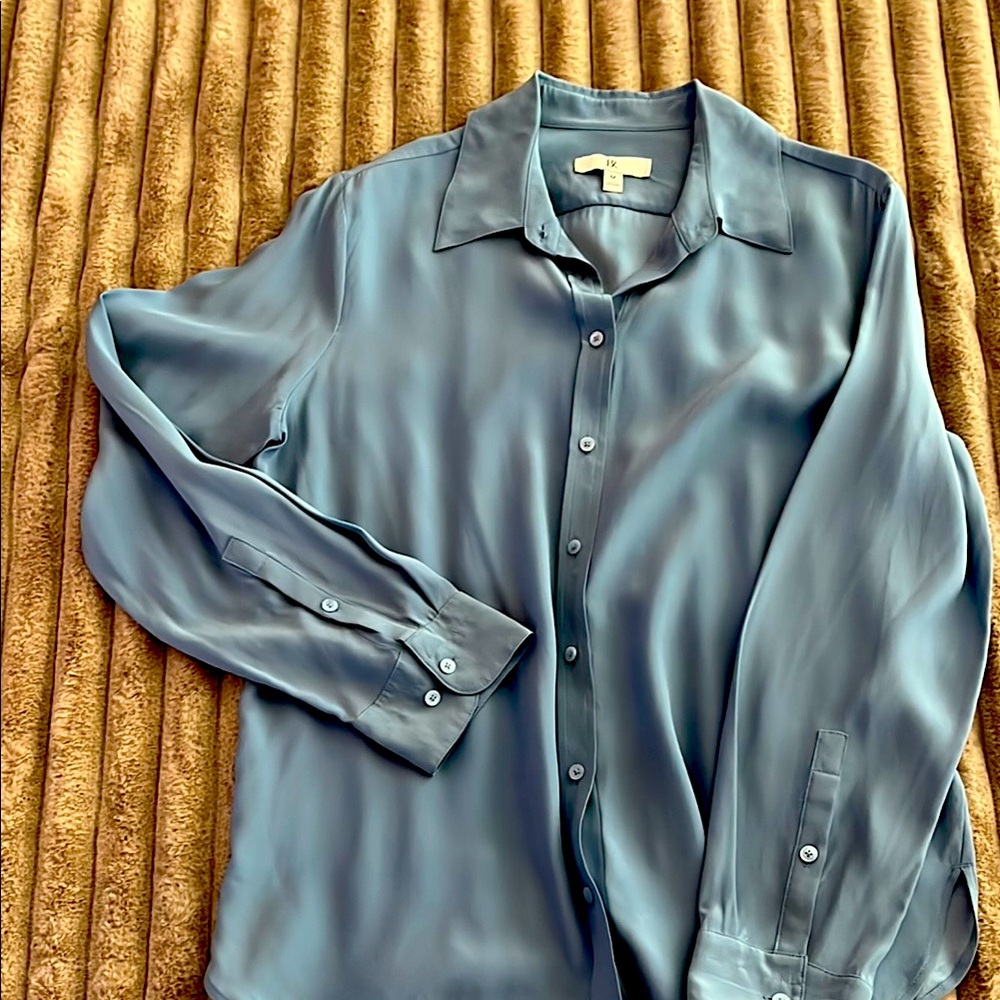 Banana Republic silk women’s blouse.